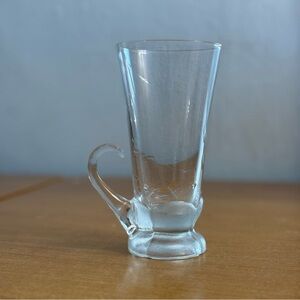 Vintage clear glass, Irish handled coffee mug with‎ flour pedal bottom texture
